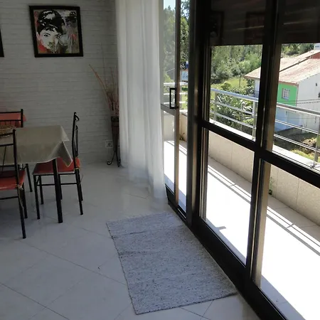 Blanco Apartment O Grove